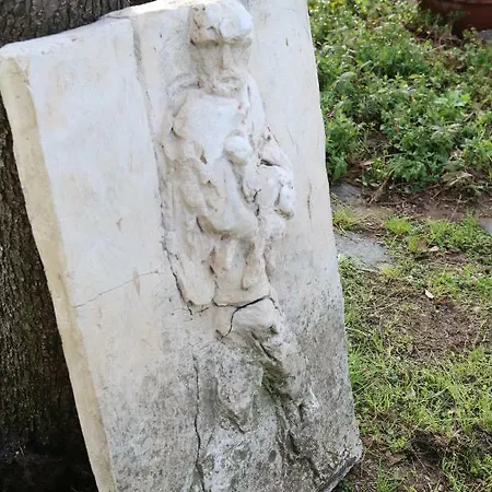 Lo Dell'artista Torre del Lago Puccini